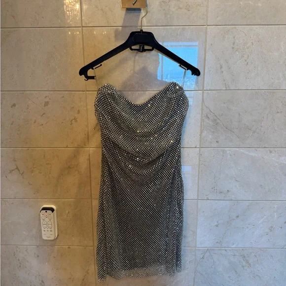 ZARA Metallic Silver Strapless Dress - Picture 4 of 11